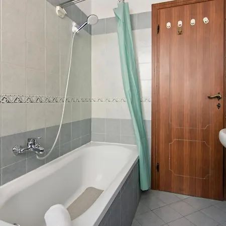 Daire Landi 3 - 2 Con Balcone, Ascensore E Parcheggio