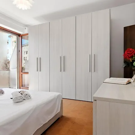 Landi 3 - 2 Con Balcone, Ascensore E Parcheggio Apartamento